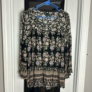AE American Eagle Floral top size Medium